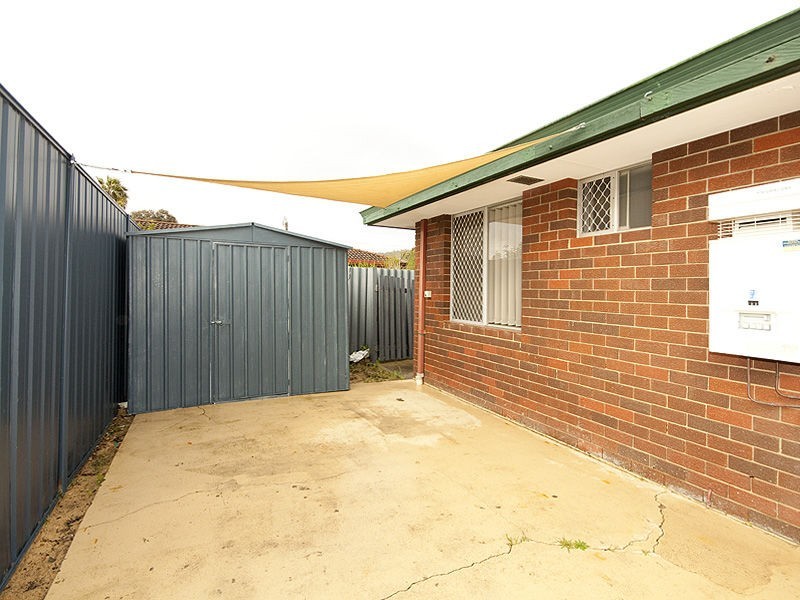28 Agincourt Drive, Forrestfield WA 6058