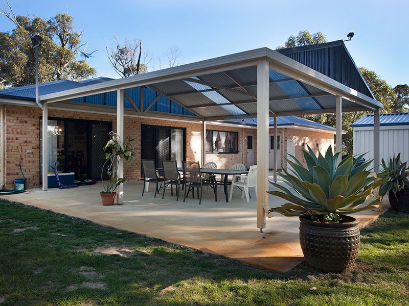 27 Peelfold Glen, Golden Bay WA 6174