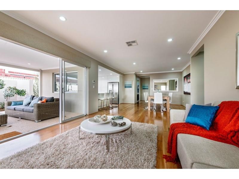 5 Umina Way, Burns Beach WA 6028