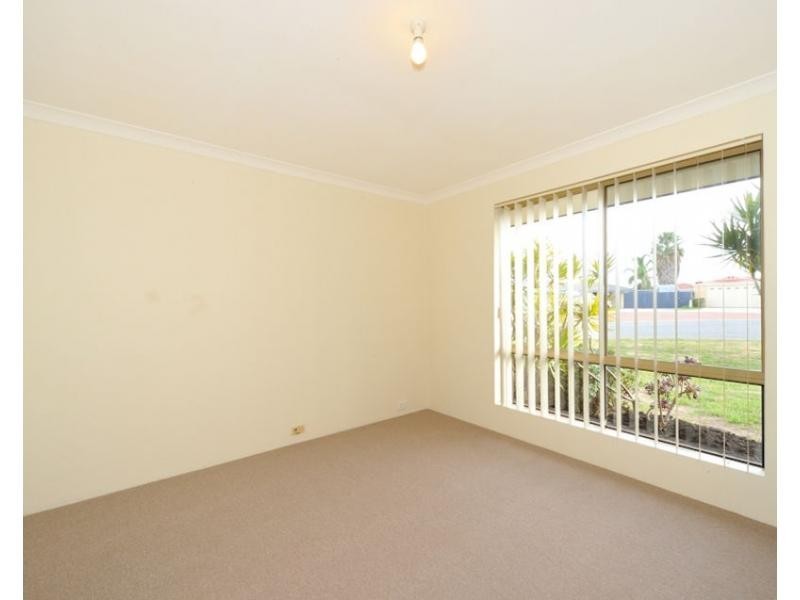 4 Elata Mews, Warnbro WA 6169