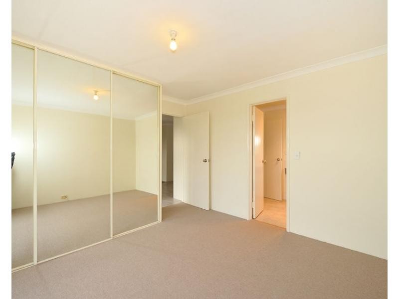 4 Elata Mews, Warnbro WA 6169