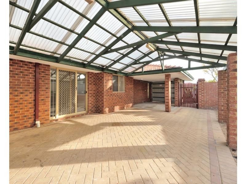 4 Elata Mews, Warnbro WA 6169