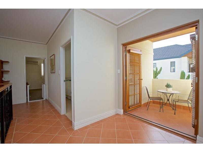 1/20 Coolangatta Retreat, Hillarys WA 6025