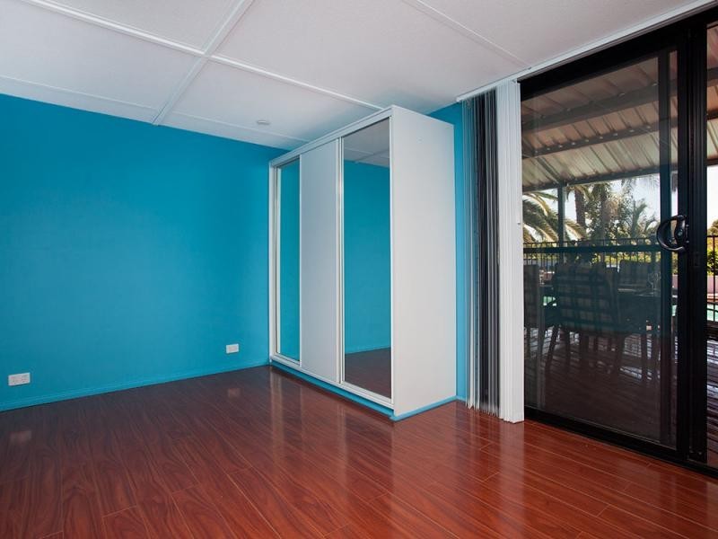 17 Mundi Place, Wanneroo WA 6065