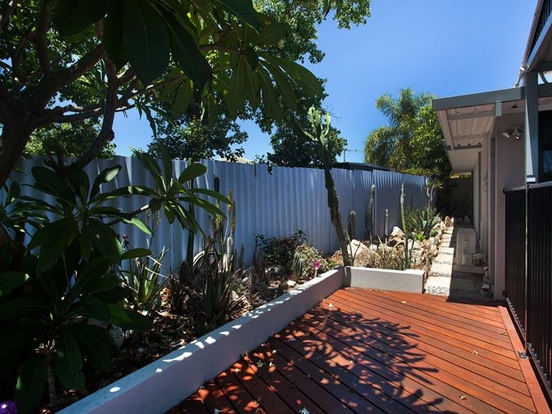 17 Mundi Place, Wanneroo WA 6065