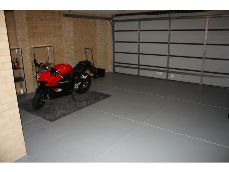 10 Pleasant Avenue, Piara Waters WA 6112