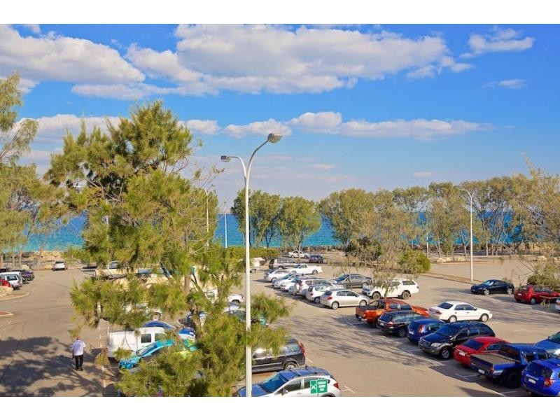 320/68 Southside Drive, Hillarys WA 6025
