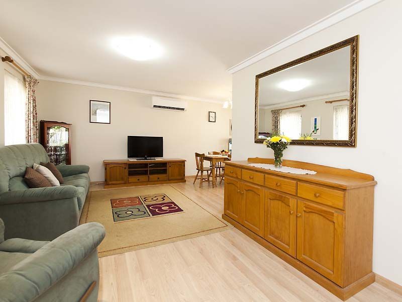 2 Stringybark Drive, Forrestfield WA 6058