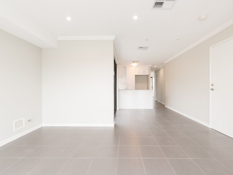 10 Afon Avenue, Shoalwater WA 6169