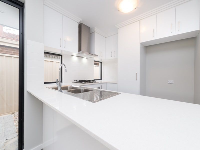 10 Afon Avenue, Shoalwater WA 6169