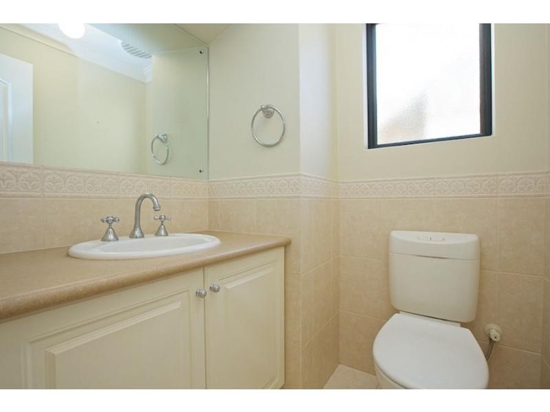 7 Algarve Way, Hillarys WA 6025