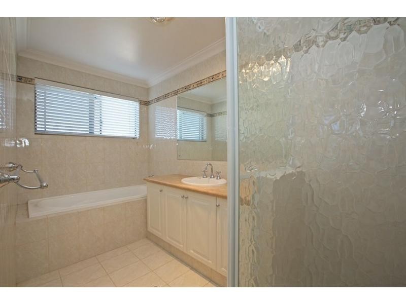 7 Algarve Way, Hillarys WA 6025