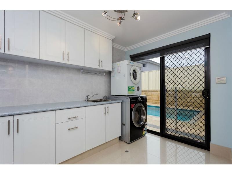 9 Islandview Rise, Yangebup WA 6164