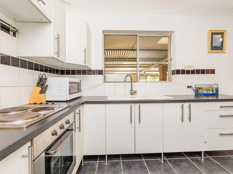 22 Corfield Street, Gosnells WA 6110