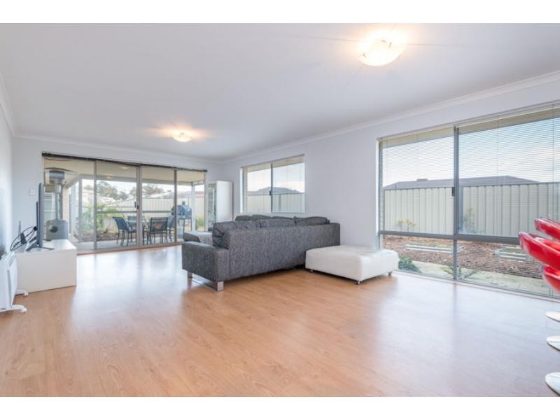 40 Kingaroy Drive, Baldivis WA 6171