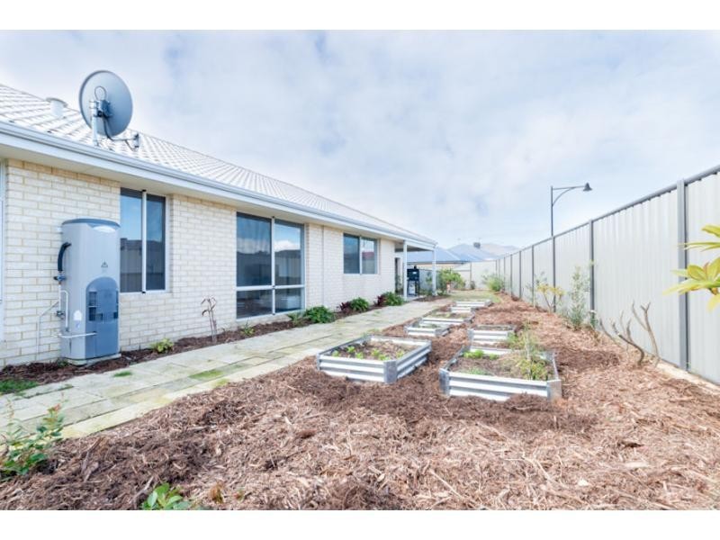 40 Kingaroy Drive, Baldivis WA 6171