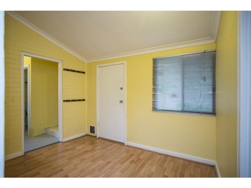 18 O’Neile Parade, Redcliffe WA 6104