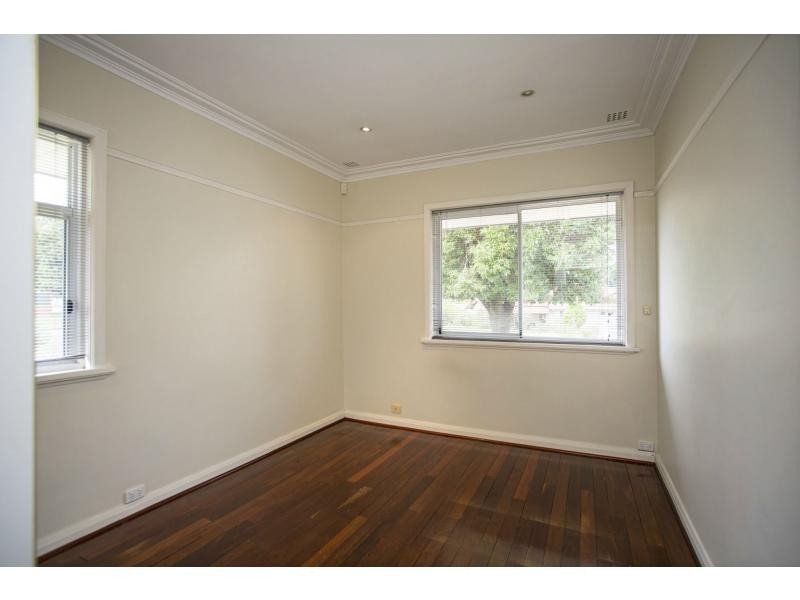 18 O’Neile Parade, Redcliffe WA 6104