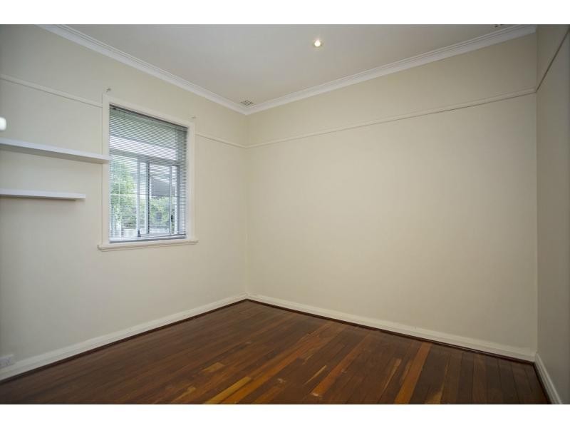 18 O’Neile Parade, Redcliffe WA 6104