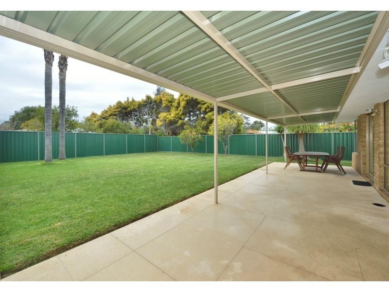 3 Underdale Place, Coodanup WA 6210