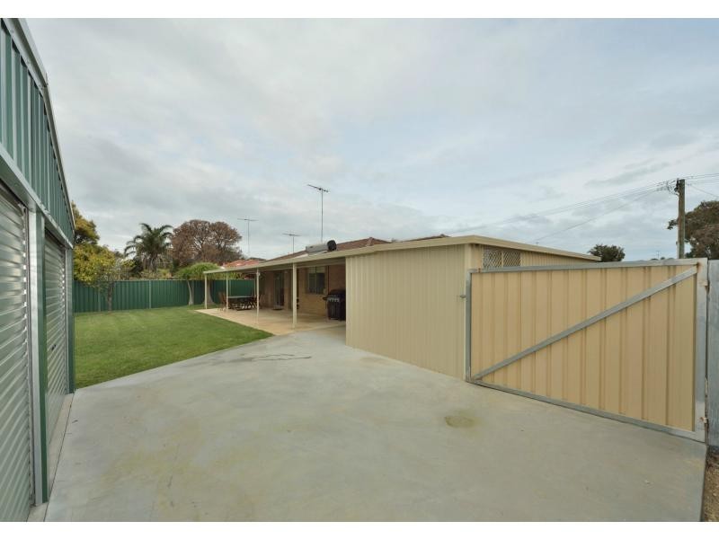 3 Underdale Place, Coodanup WA 6210