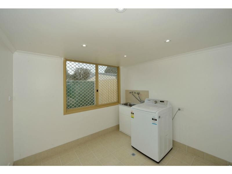 3 Underdale Place, Coodanup WA 6210