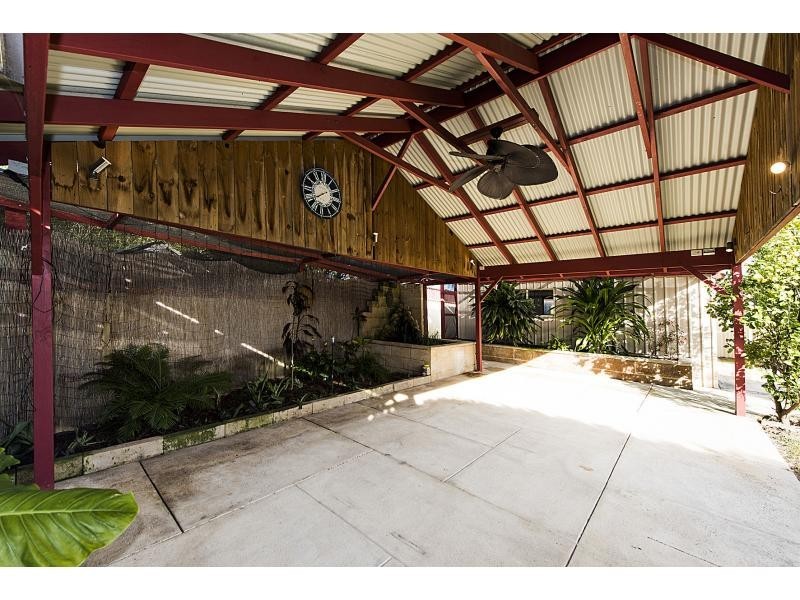 17 Mayflower Close, Port Kennedy WA 6172