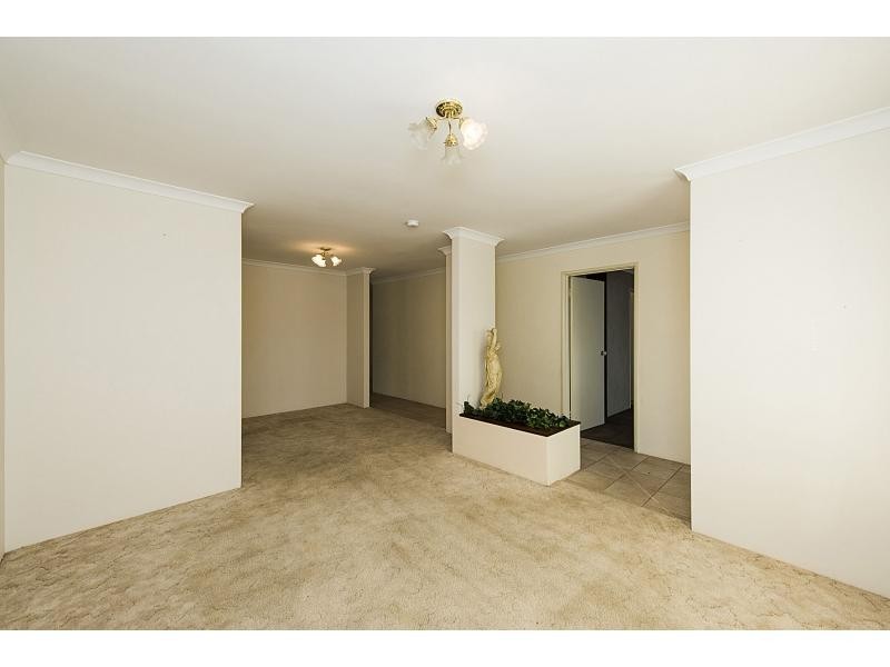 17 Mayflower Close, Port Kennedy WA 6172