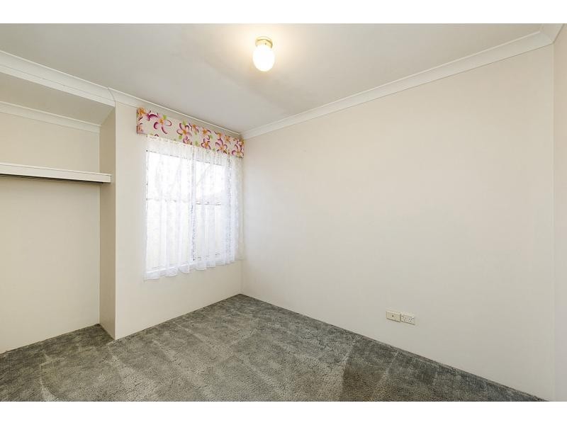 17 Mayflower Close, Port Kennedy WA 6172