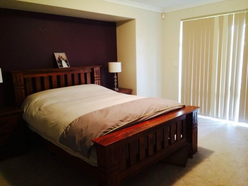 77 Inverness Circle, Camillo WA 6111