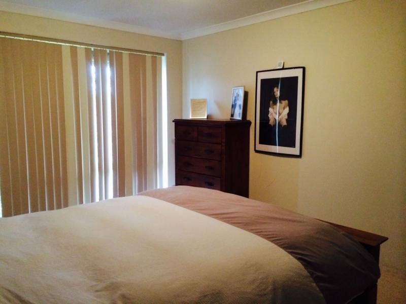 77 Inverness Circle, Camillo WA 6111