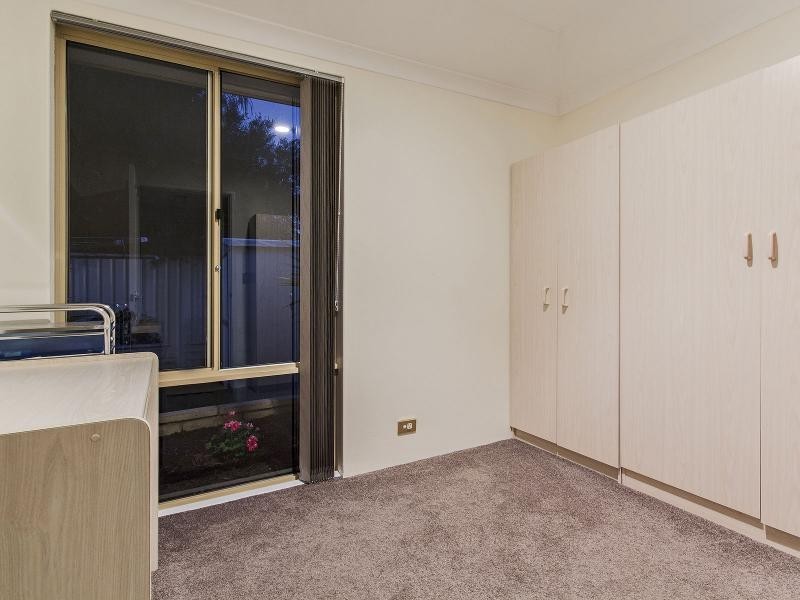 18 Bonnydoon Court, Cooloongup WA 6168