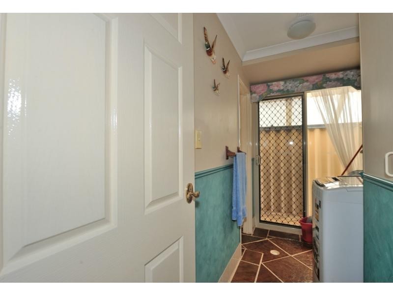 15 Montebourg Meander, Port Kennedy WA 6172