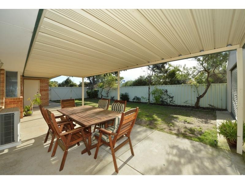 1 Gwalia Mews, Dudley Park WA 6210