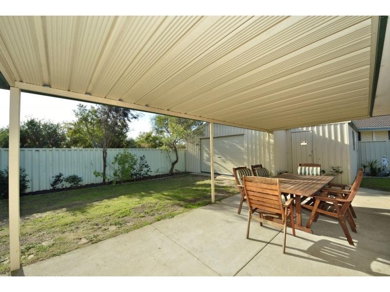 1 Gwalia Mews, Dudley Park WA 6210