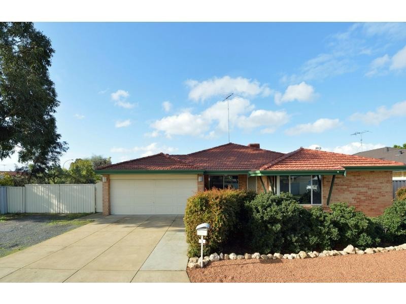 1 Gwalia Mews, Dudley Park WA 6210