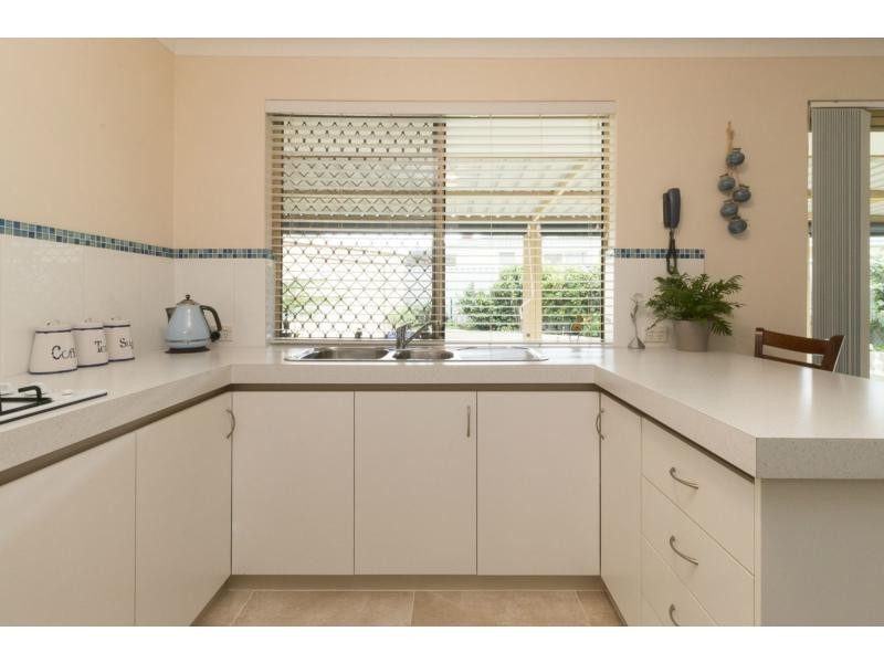 1A Takura Close, Greenfields WA 6210
