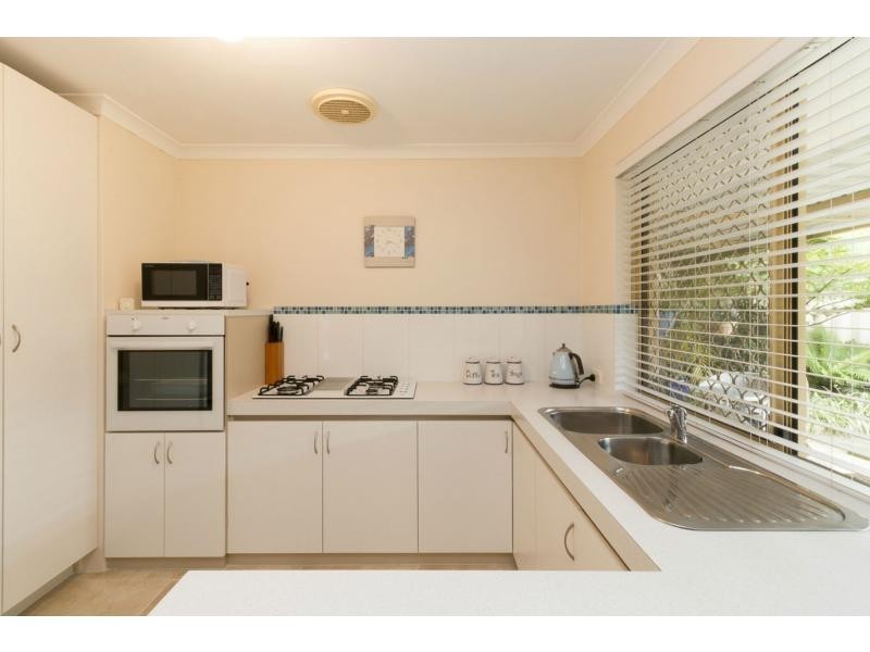 1A Takura Close, Greenfields WA 6210