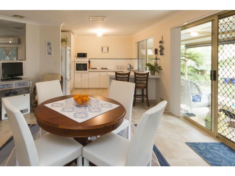 1A Takura Close, Greenfields WA 6210