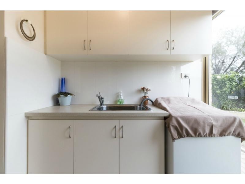 1A Takura Close, Greenfields WA 6210