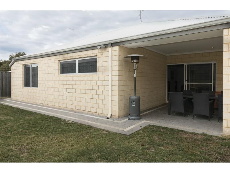 40 Richview Ramble, Wannanup WA 6210