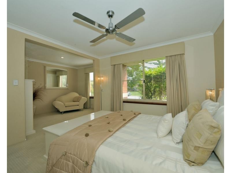 1 Laser Close, Warnbro WA 6169