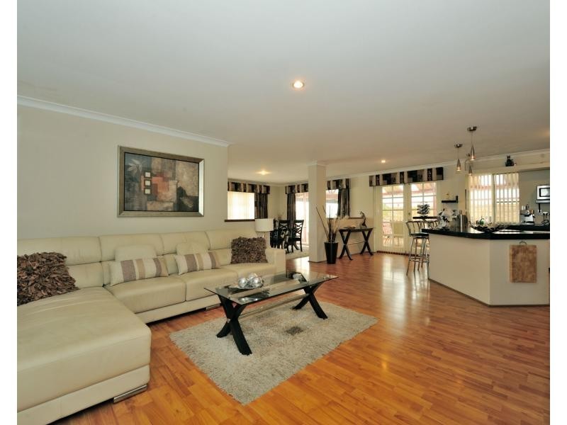 1 Laser Close, Warnbro WA 6169