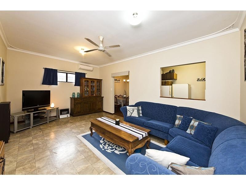 3 Albion Street, Craigie WA 6025