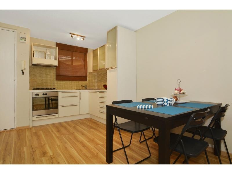 Unit 4a/49 Herdsman Parade, Wembley WA 6014