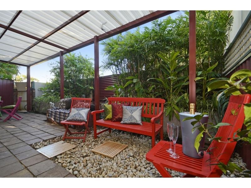 Unit 4a/49 Herdsman Parade, Wembley WA 6014