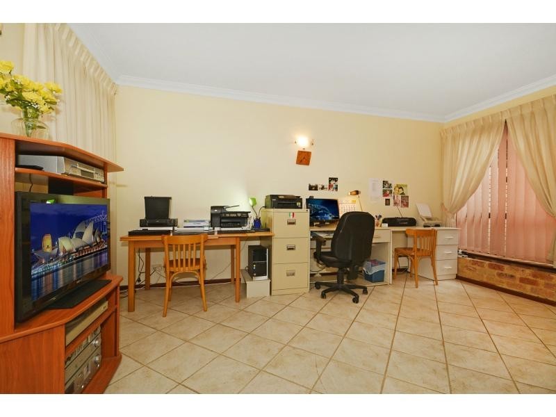 5 Moffat Place, Warwick WA 6024