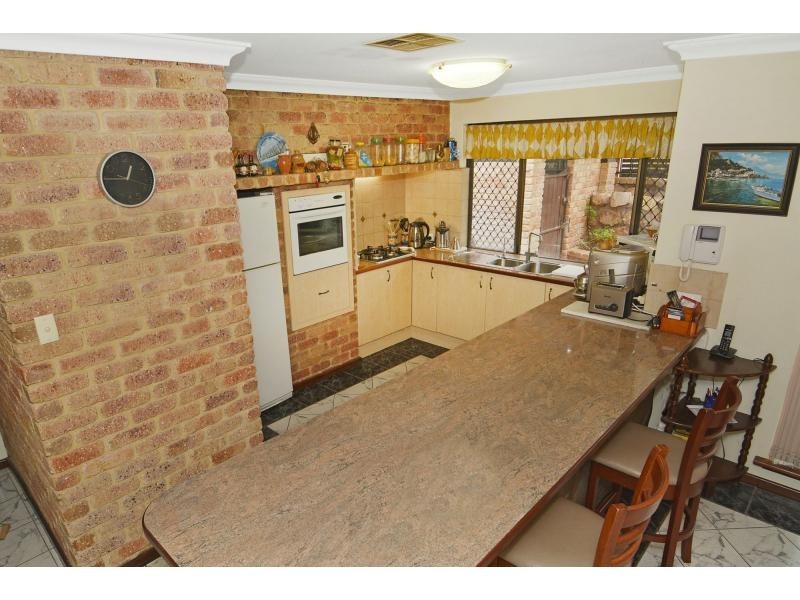 5 Moffat Place, Warwick WA 6024