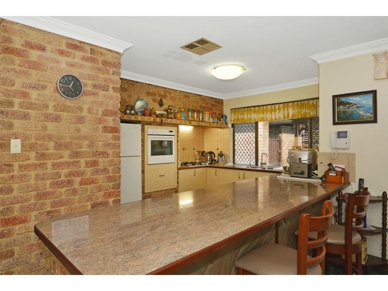 5 Moffat Place, Warwick WA 6024