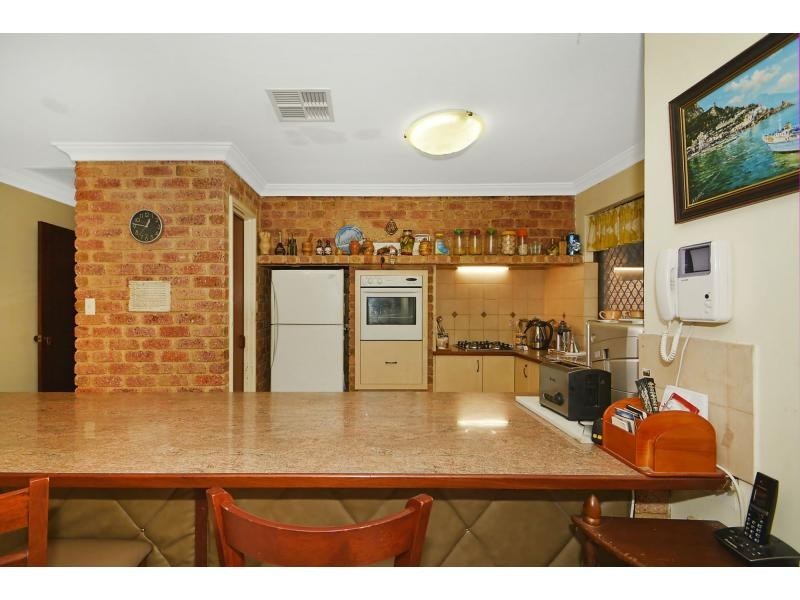 5 Moffat Place, Warwick WA 6024